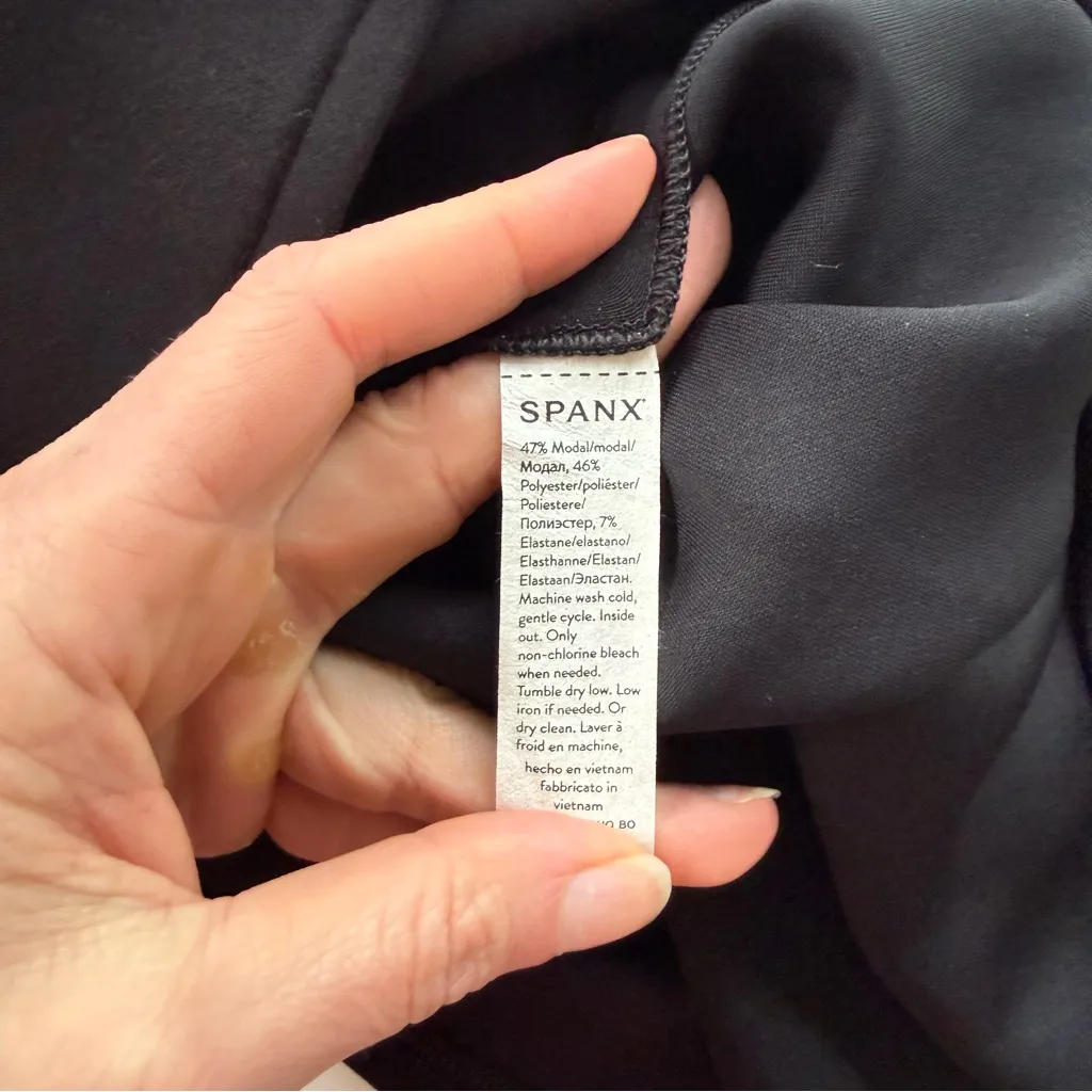 Spanx AirEssentials Sleeveless Tie-Waist Tank Dress in Very Black size Small - Image 10