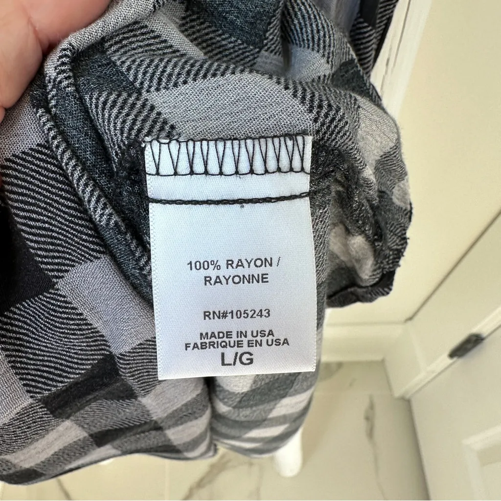 H.I.P. Women’s Surplice Buffalo Checkered Draped Tank Top Size Large - Image 8