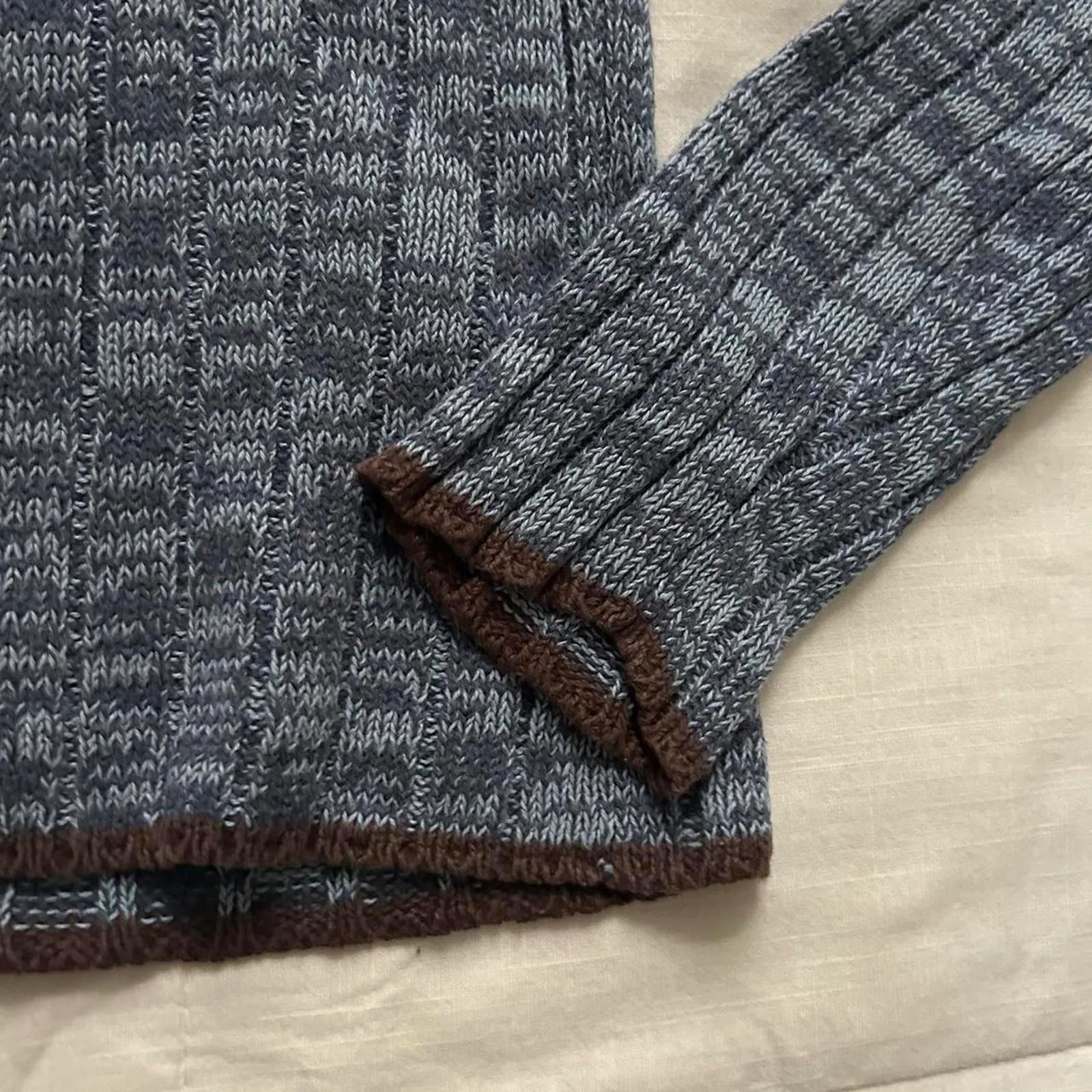 90s vintage County Seat blue and brown knit sweater Size small - Image 3