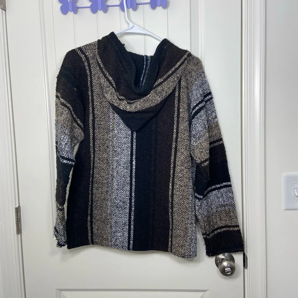 EUC‎ Chavitos adult knitted colorblock drug rug hooded jacket medium Black - Image 4