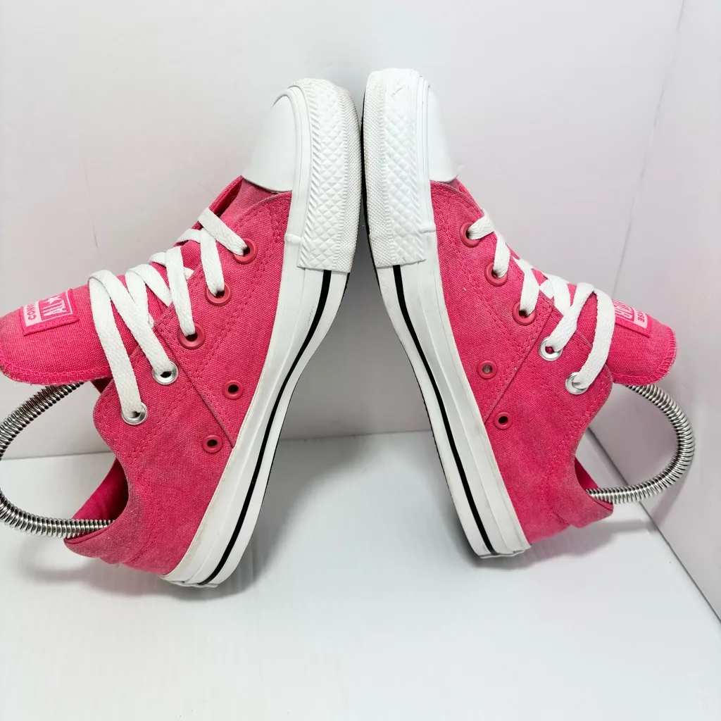 Converse  CHUCK TAYLOR ALL STAR MADISON SNEAKERS Size‎ 6 - Image 7