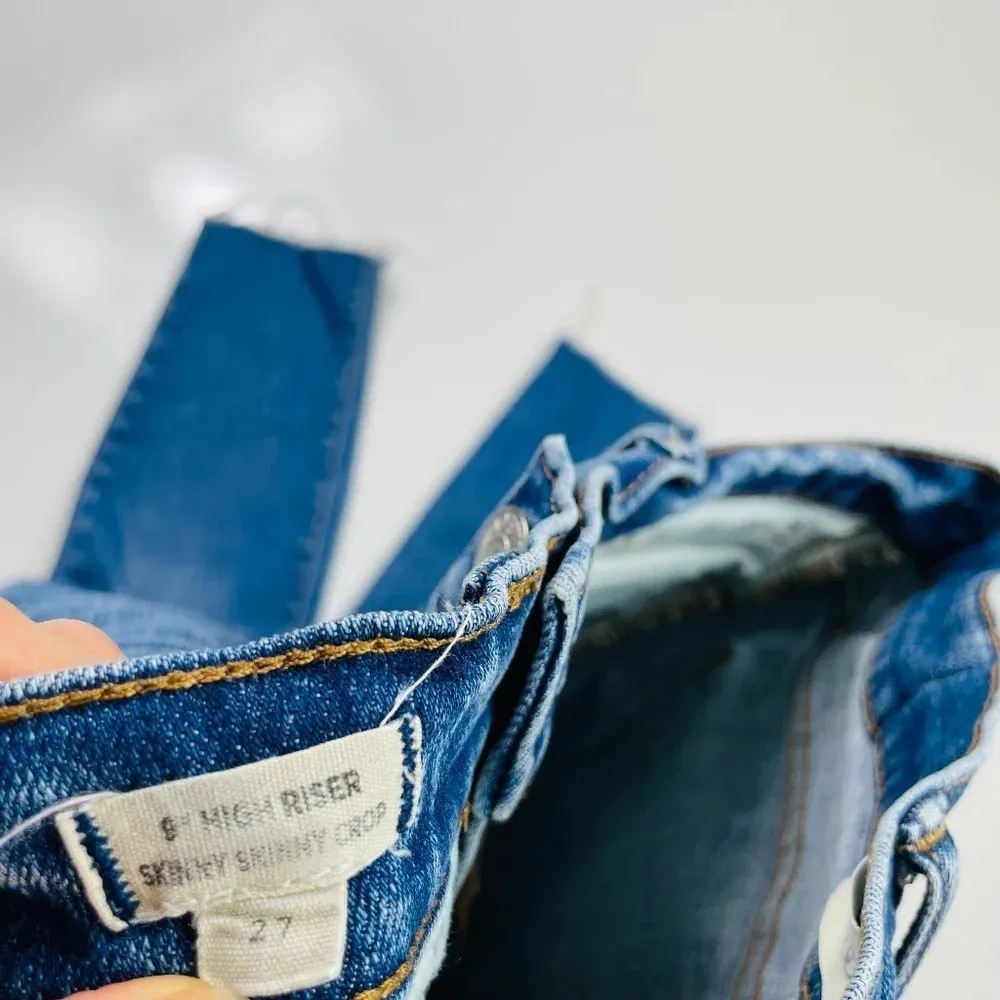 Madewell 9" High-Rise Skinny Crop Jeans in Bruce Wash‎ Size 27 - Image 12