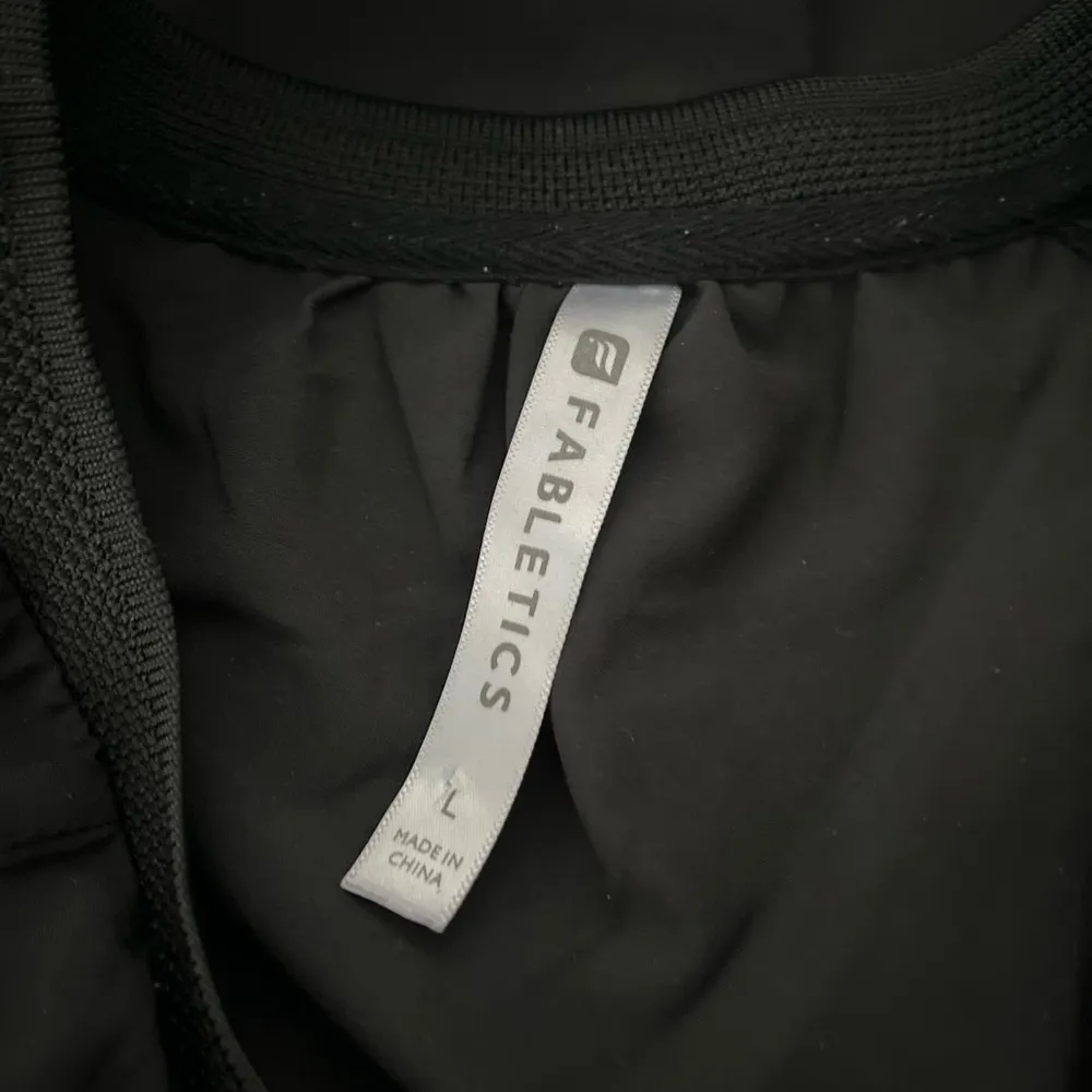 Fabletics Lola Cut Out Back Pullover Top, Sz L - Image 12