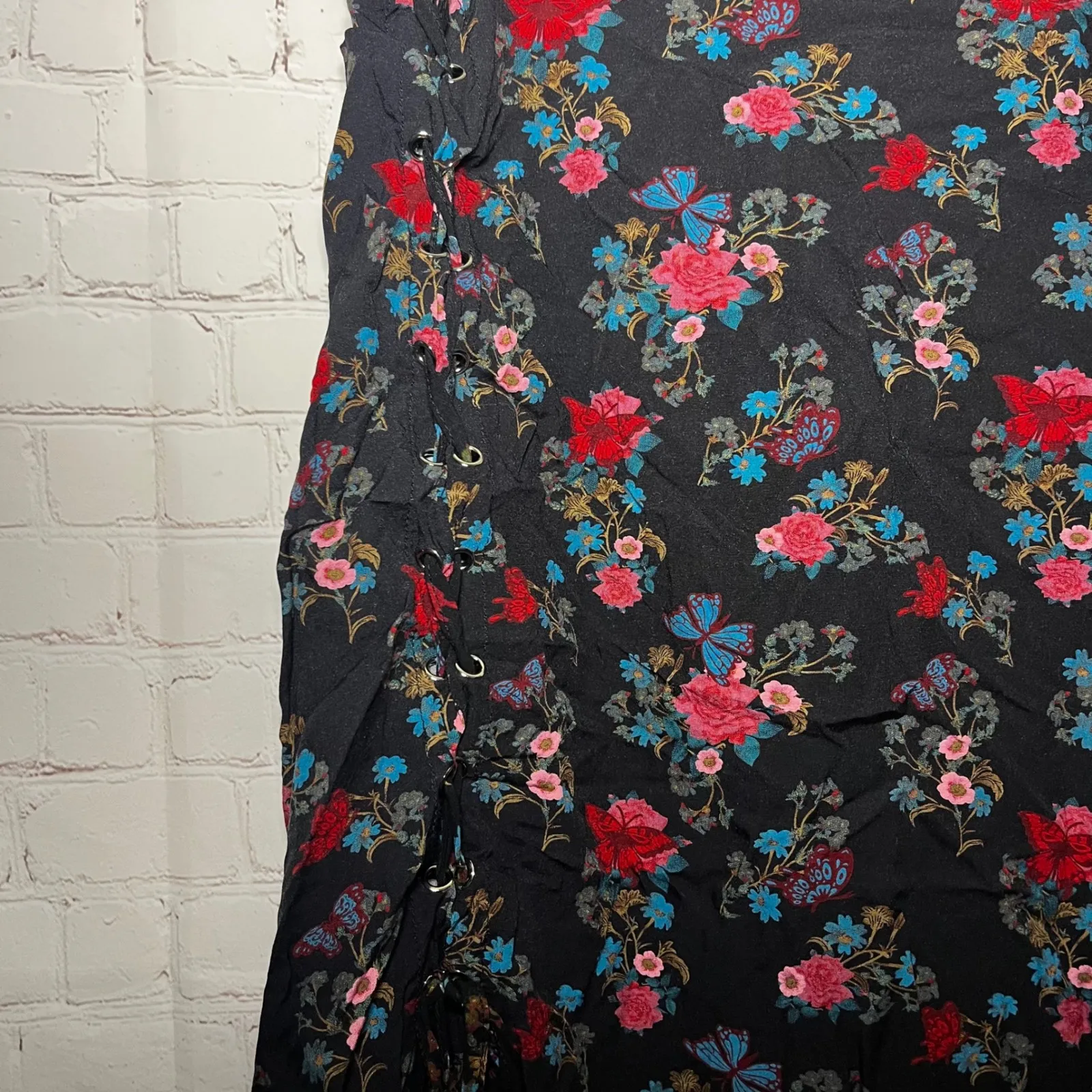 Daisy Street Black Floral Print Midi Skirt with Lace Up Slits Plus Size 3 3x - Image 3