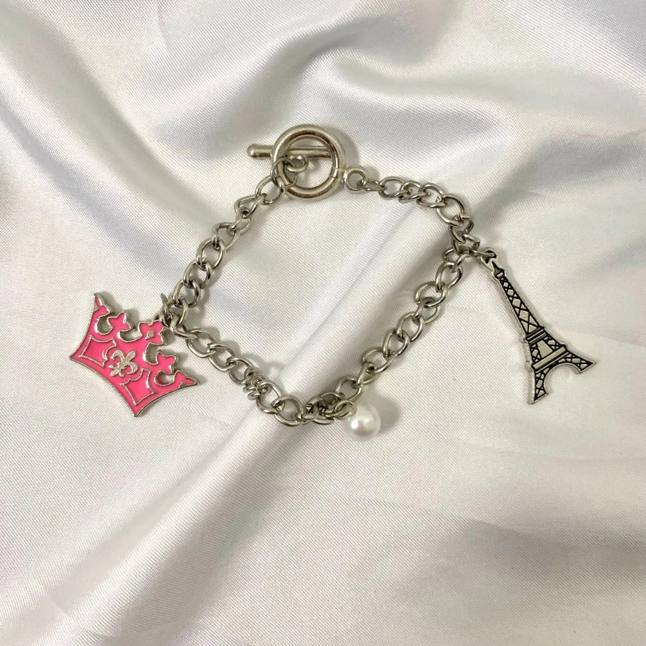 Early 2000's Silver Pink Eiffel Tower Princess Crown Pearl Charm Bracelet - Image 2