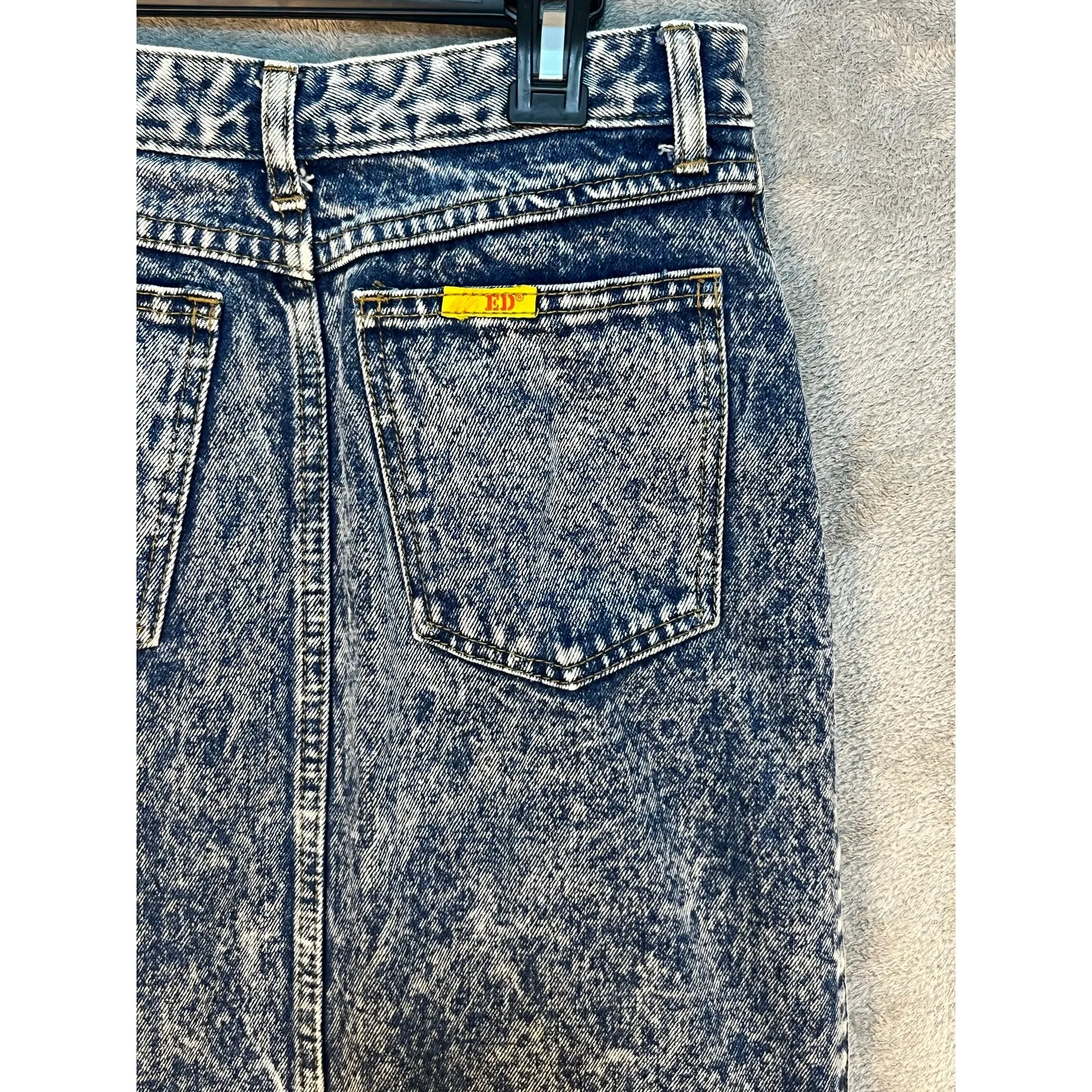 VTG Denim Skirt Size 26" High Waist Acid Wash Rhinestone 80s Punk Flaw Blue - Image 9