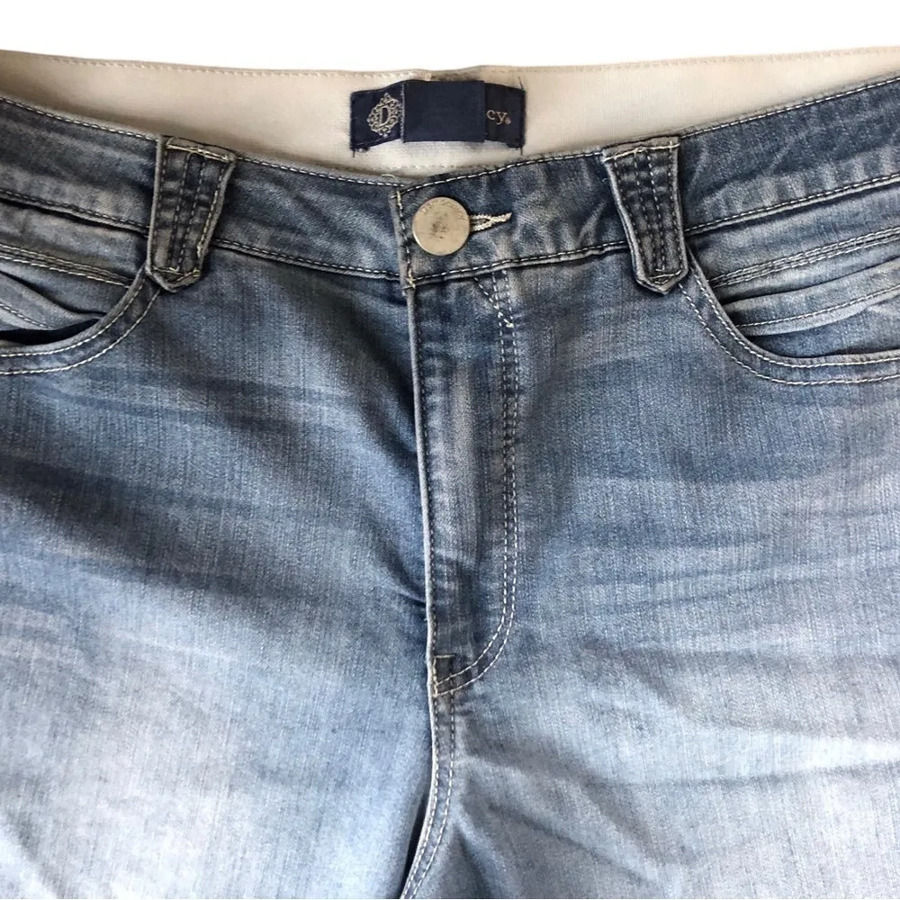 Democracy Bermuda Stretch Short Jorts Size 12 Medium Wash 9” Cotton Blend - Image 2