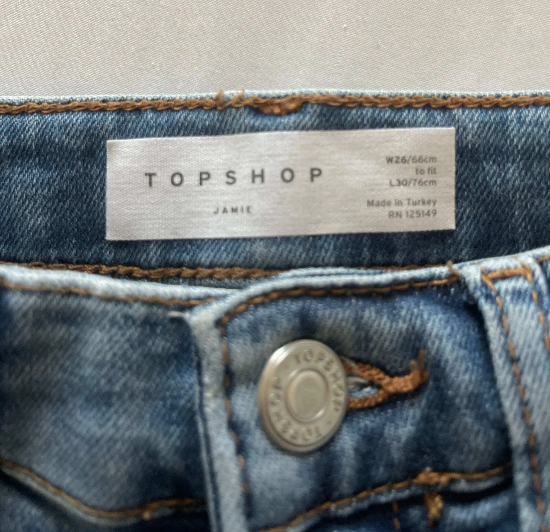 Jamie High Waisted Ripped Jeans - Image 5