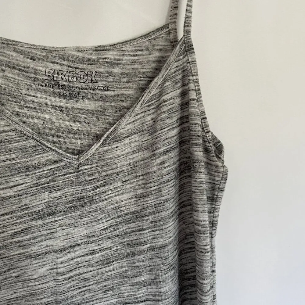 Bikbok XS gray camisole spaghetti strap tank top v-neck lightweight summer top - Image 2