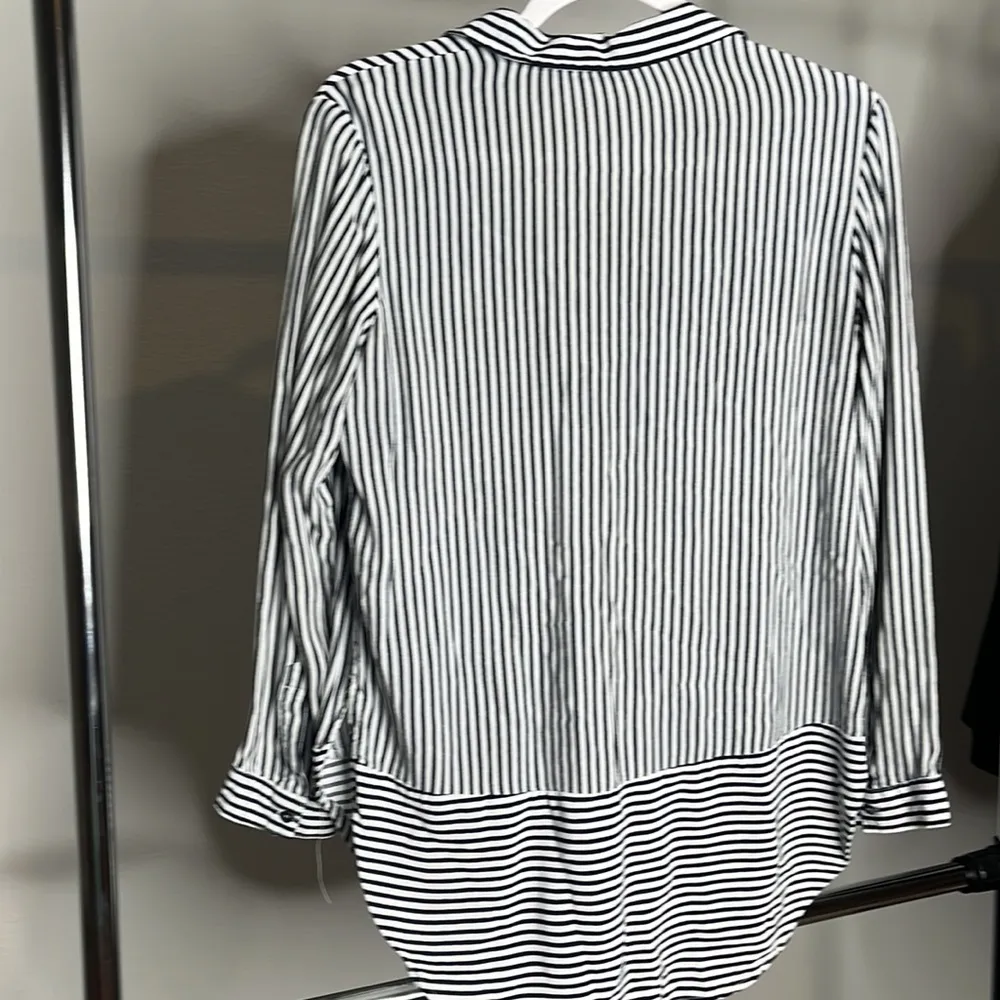 Womens top - Image 4