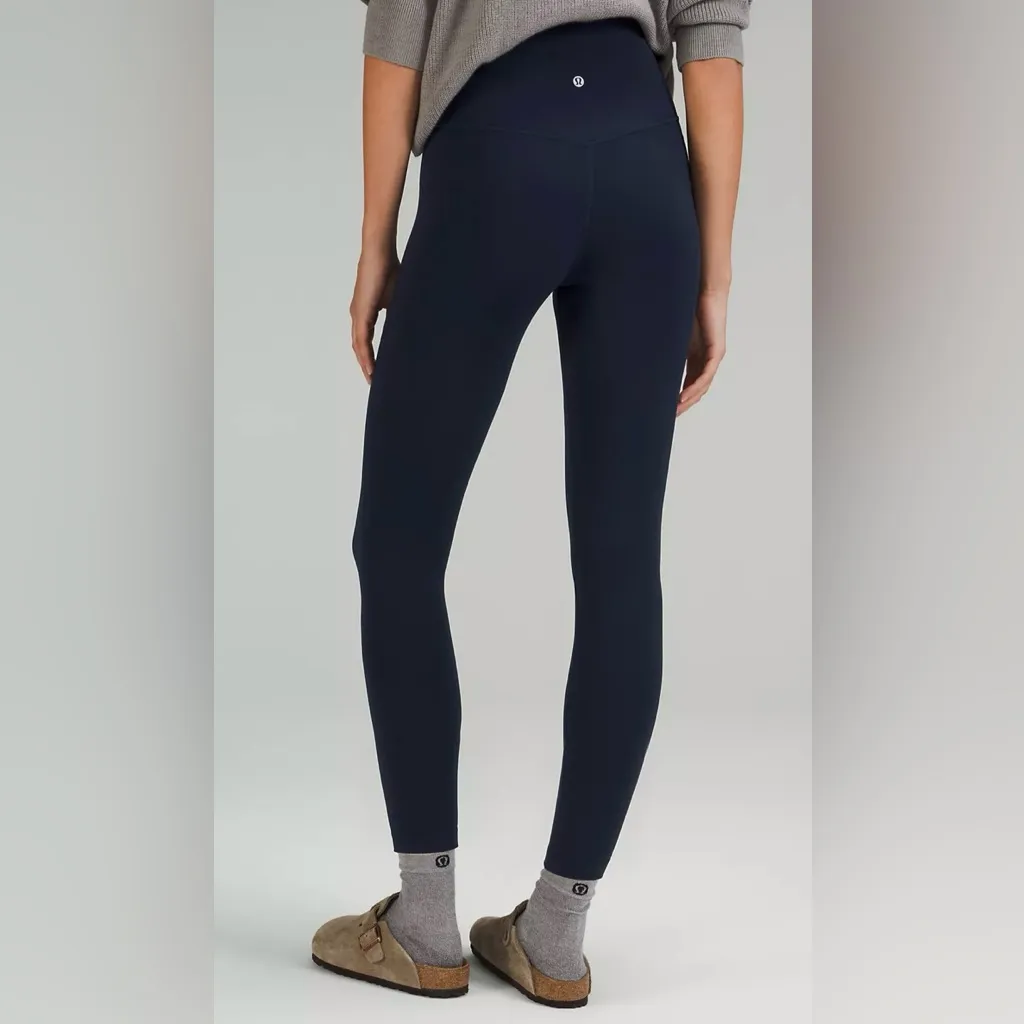 NWOT Lululemon Align High Rise 25” Leggings True Navy Size 4 - Image 9
