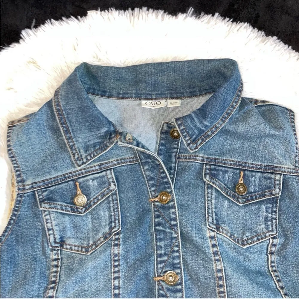 Cato Jean Jacket Vest Denim Blue Buttons sleeveless pockets size 22/24W top - Image 5