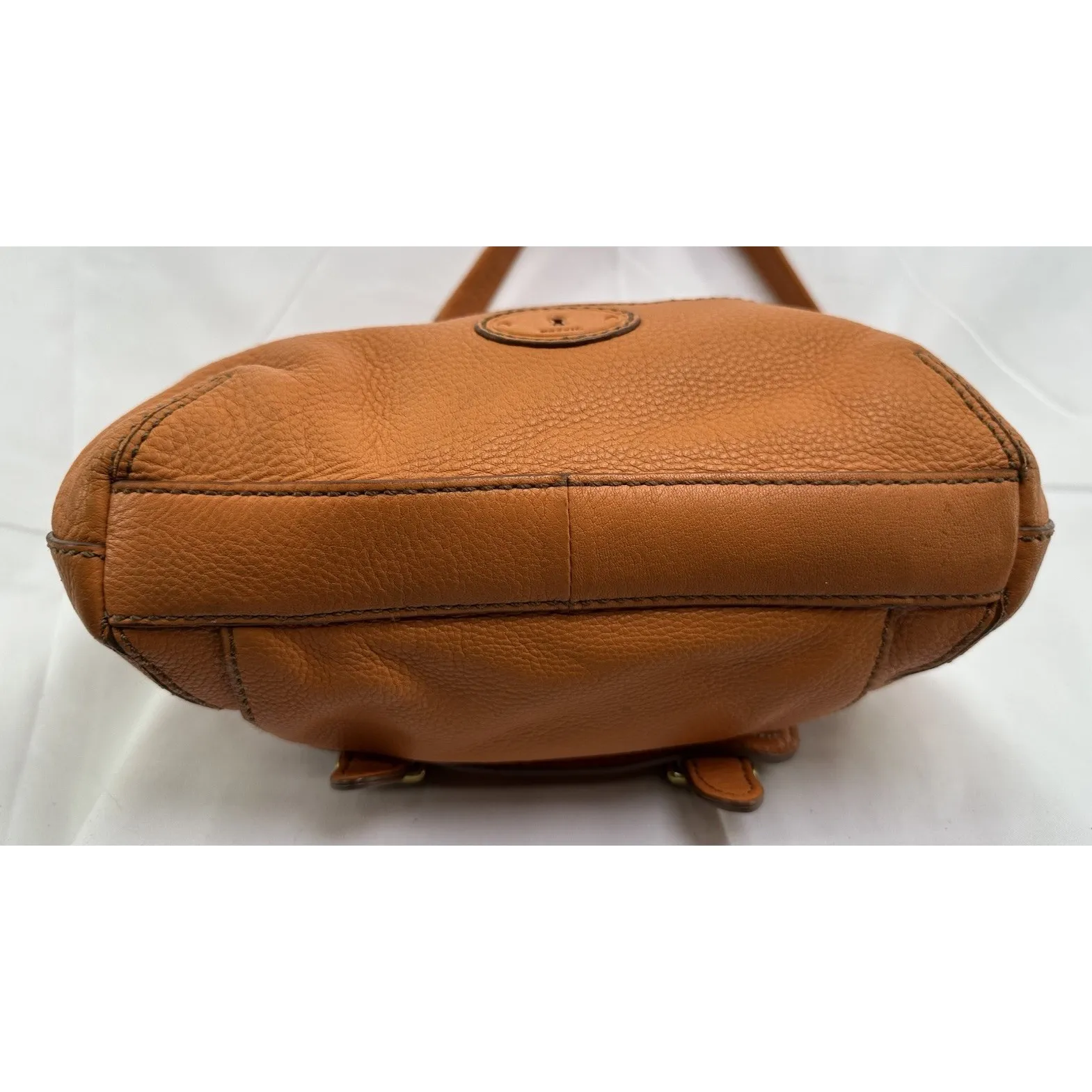 Fossil Vintage Rust Orange Cowhide Leather Zipper Hobo Pouched Shoulder Bag - Image 6