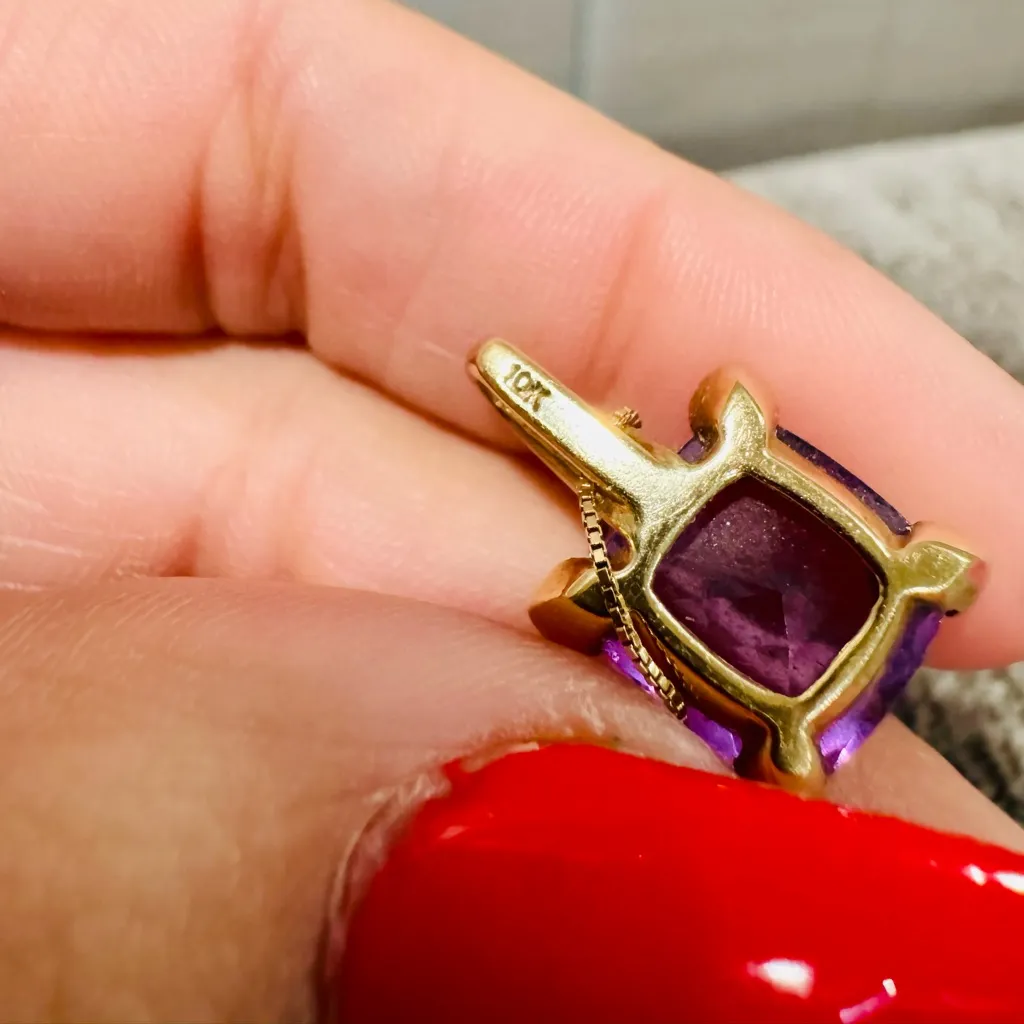 Amethyst and diamond pendant 10K Gold Necklace - Image 6