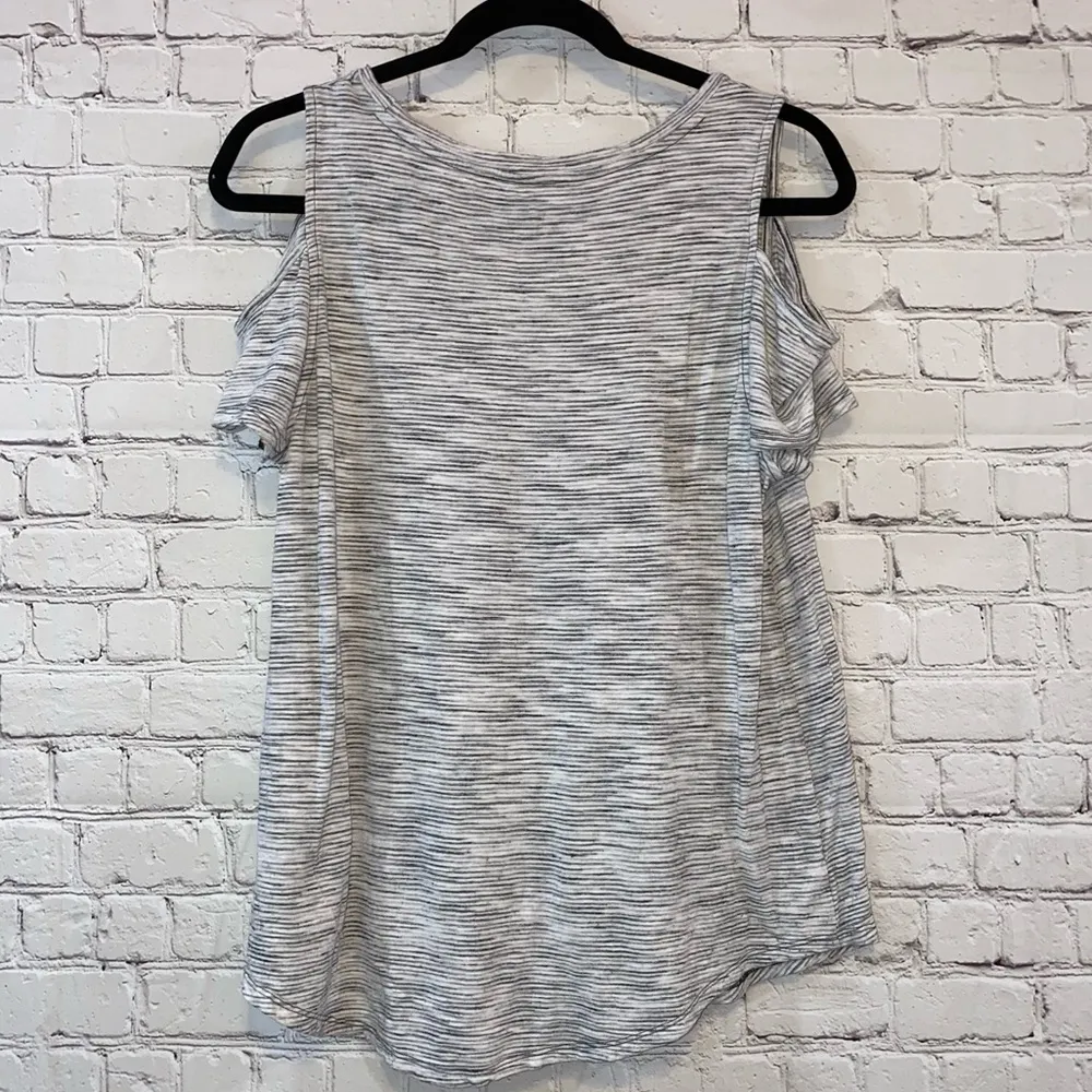 Loft Cold Shoulder Gray & White Striped Tee Shirt - Image 3