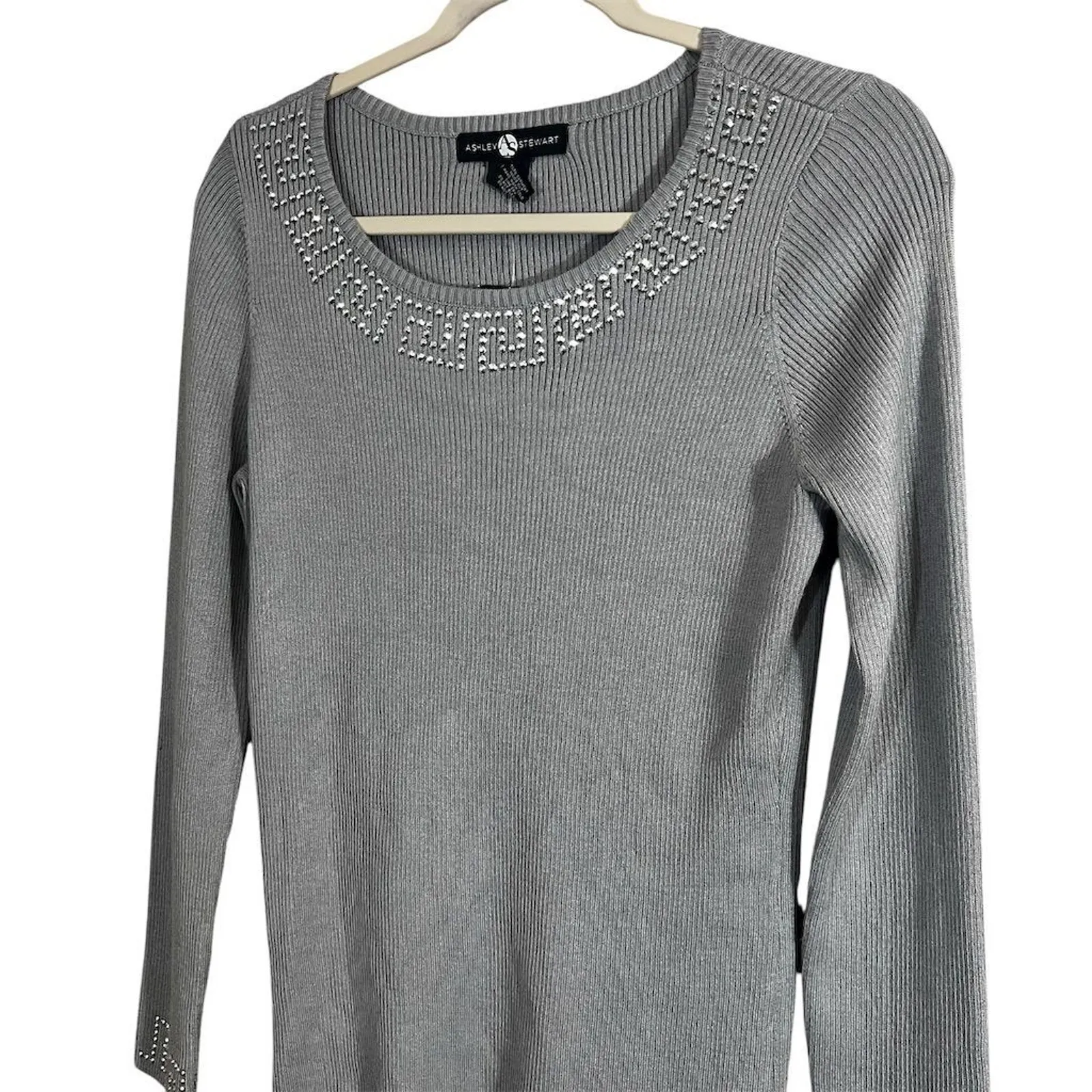 Ashley Stewart Women's Gray Knit Sweater Beaded Neckline Size 14 / 16 Holiday - Image 4