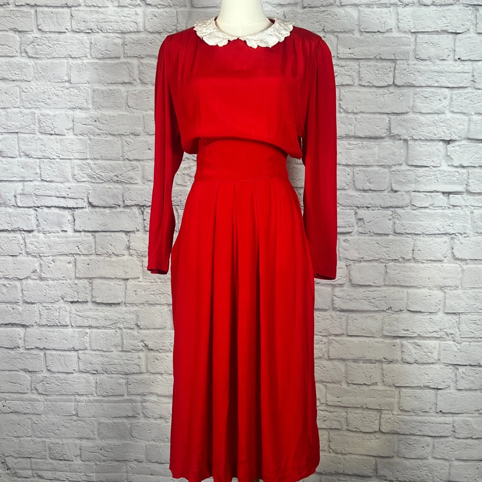 Vintage Karin Stevens Midi Dress w/ Peter Pan Collar Size 12 (Vintage Fit S/M) - Image 2