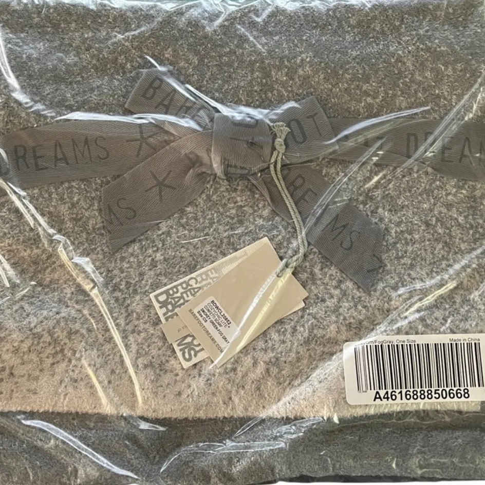 Barefoot Dreams CozyChic Lite Confetti Scarf in Smokey Green Fog New Size OS - Image 3