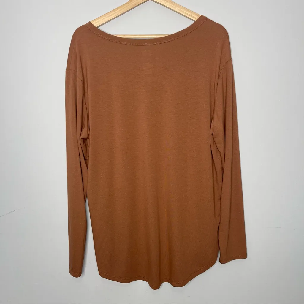 SO Goods For Life Soft Luxe V-Neck Long-Sleeve Brown Tee (XX-Large) - Image 4