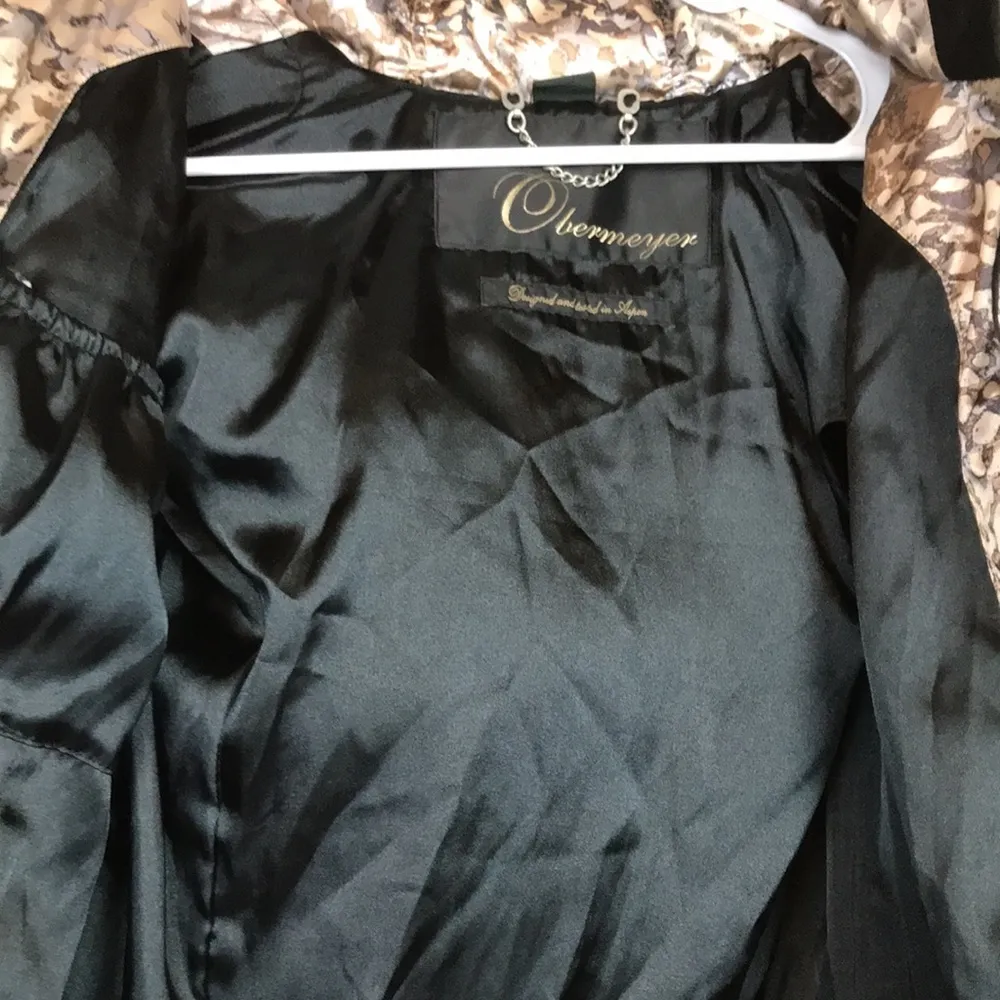 Obermeyer Women’s Leighton Metallic Patterned Zip-Up Hooded Snow Winter Jacket - Image 11