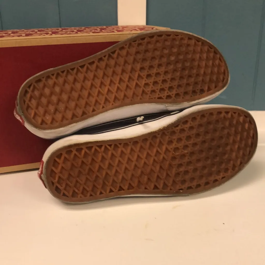 Unisex Vans‎ gray suede & canvas low top Sk8 mens 6 - women’s 7.5 - Image 7