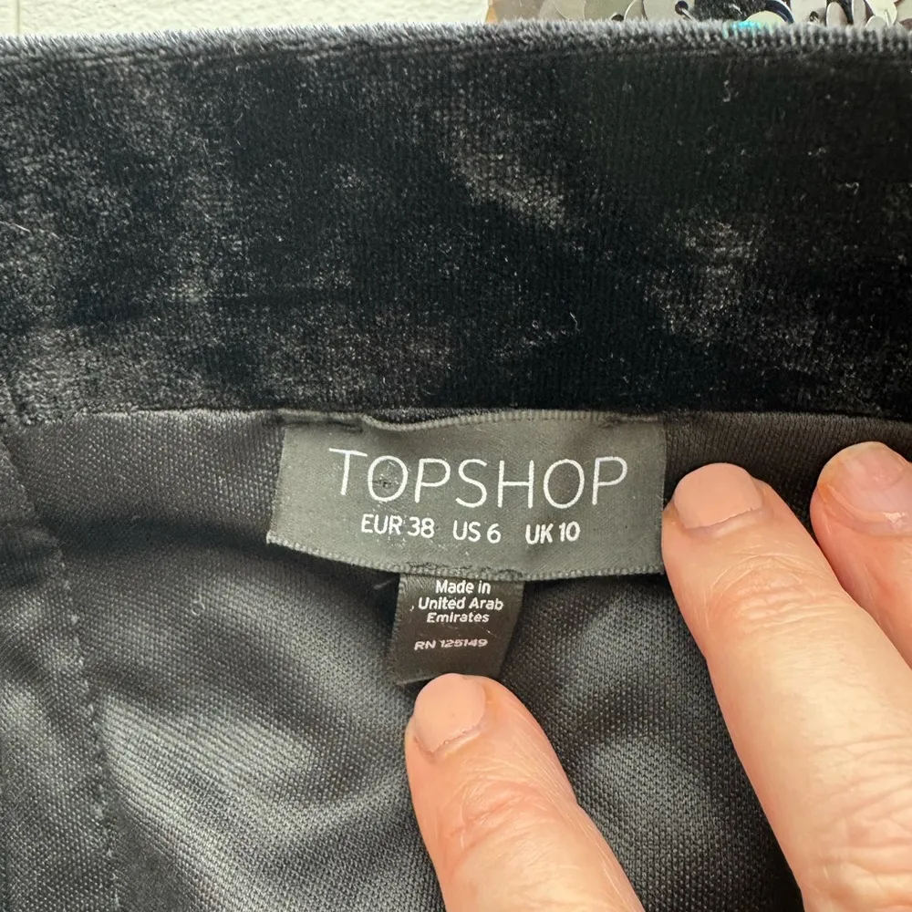 TOPSHOP BLACK MERMAID SEQUIN BODY CON SKIRT SIZE 6 - Image 6