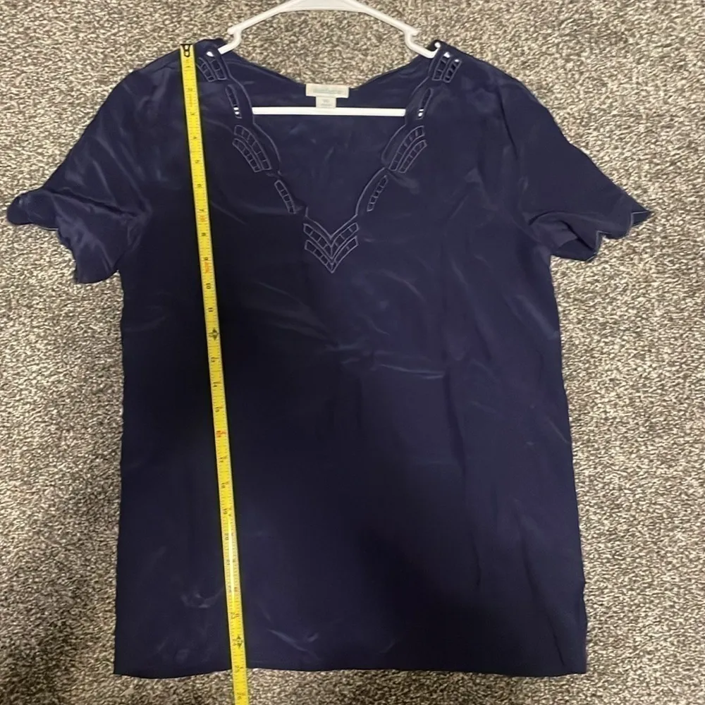 Sundance  100% Silk Navy Blue Blouse - Image 9