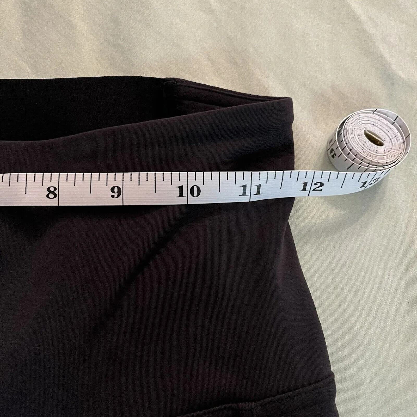 Lululemon Women's Rogue Renegade Super High Rise Tight 24" Inseam Solid Black 6 - Image 11