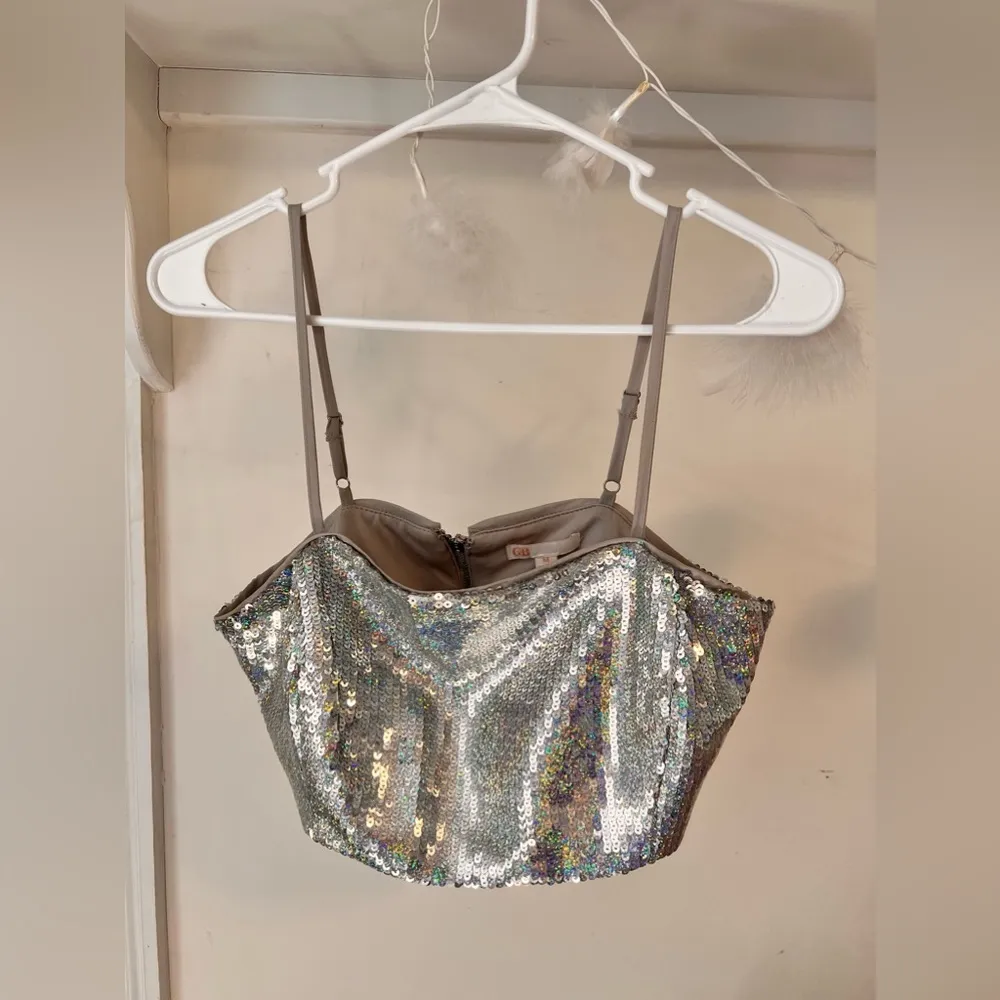 FINAL PRICE DROP GB ( Gianni Bini ) Sequined Cropped Top - Image 2