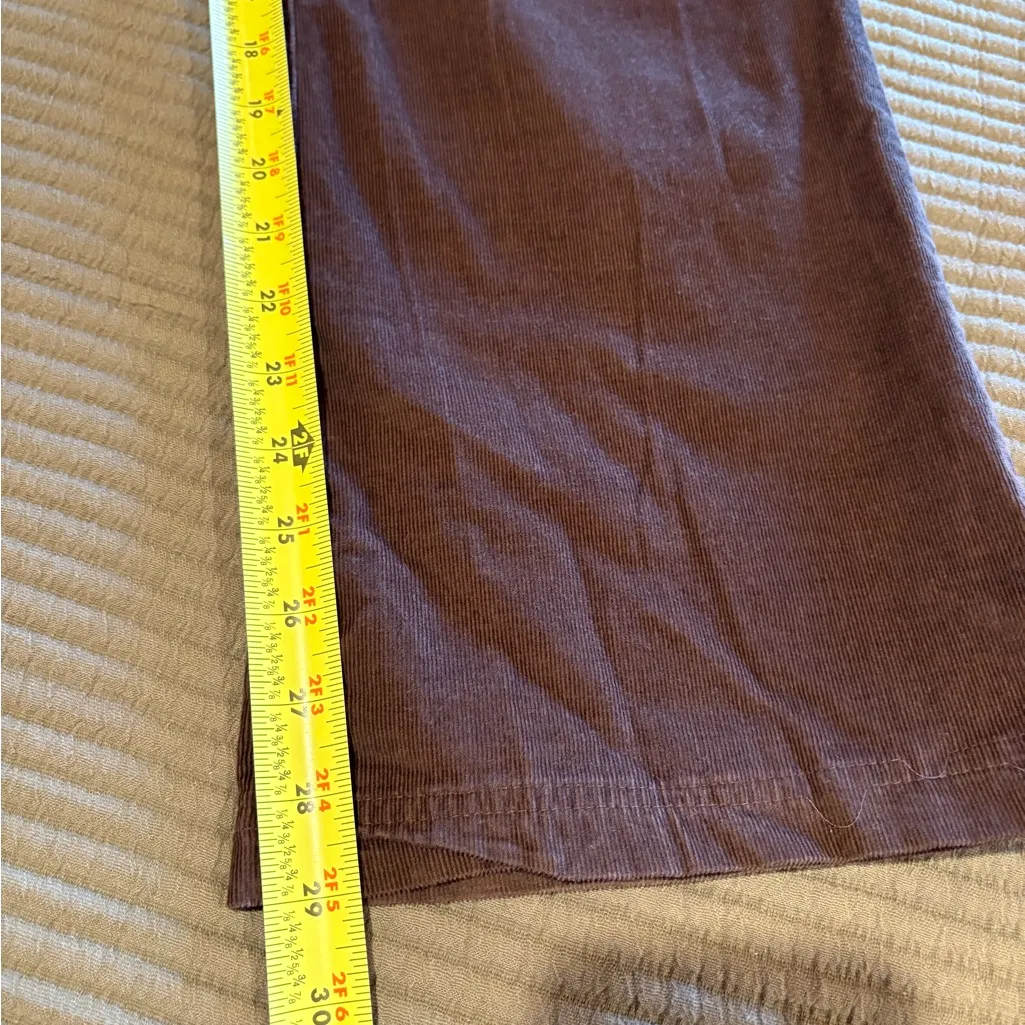 Izod Women's Brown Straight Leg Corduroy Pants Mid-Rise Stretch Casual Classic 8 - Image 10