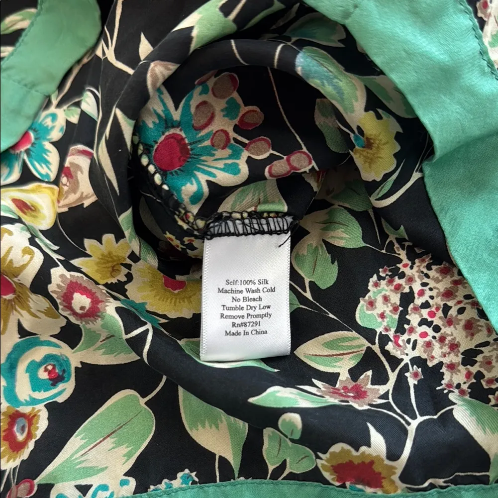 Johnny Was Black Floral Kimono Blouse with Teal Trim - Image 5