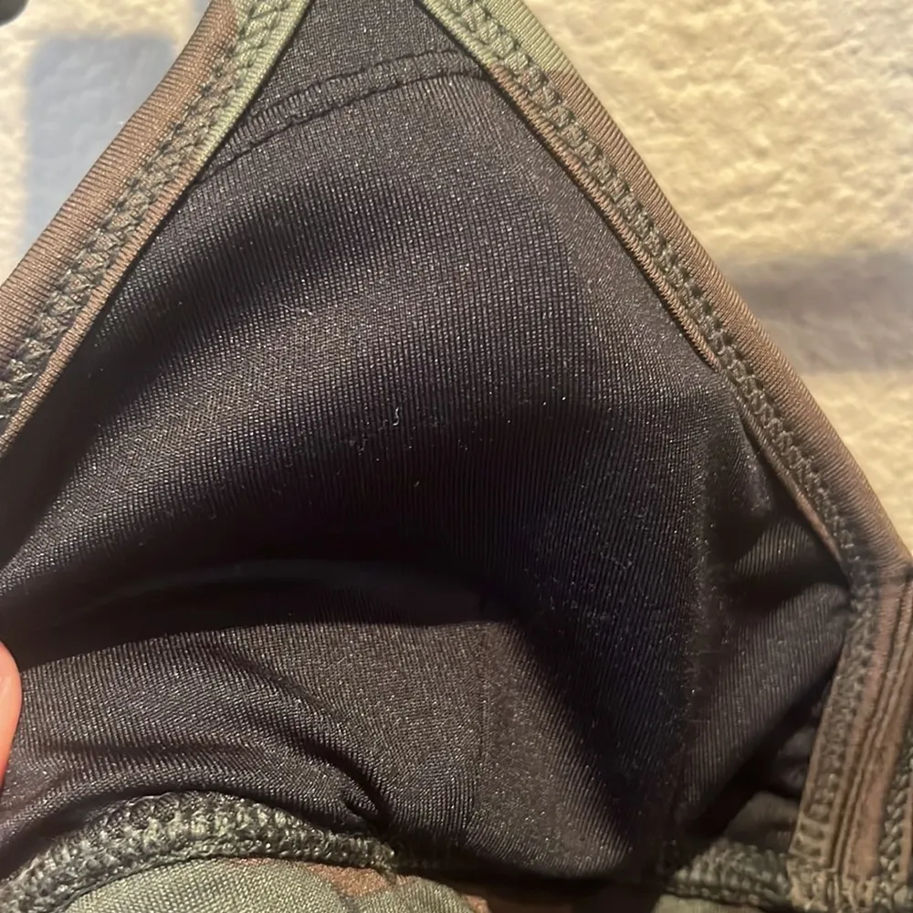 Forever 21 Camo Camouflage Sports Bra Size XS - Image 9