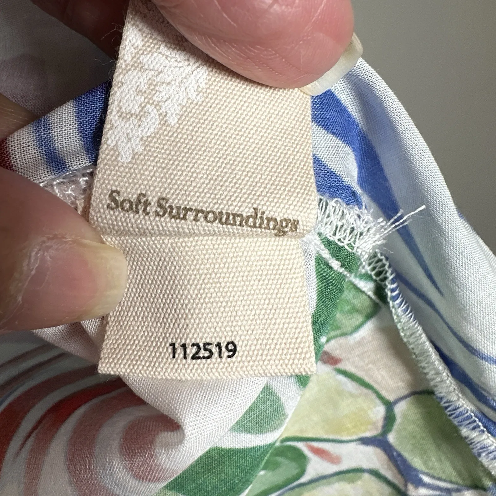 Soft Surroundings Womens XL Button Up Shirt Watercolor Abstract Floral Cotton - Image 9