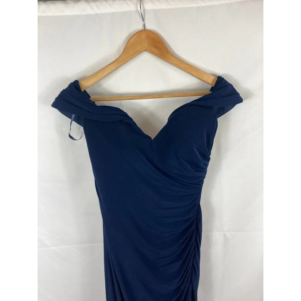 La Femme Off Shoulder Jersey Gown Navy size 2 - Image 3