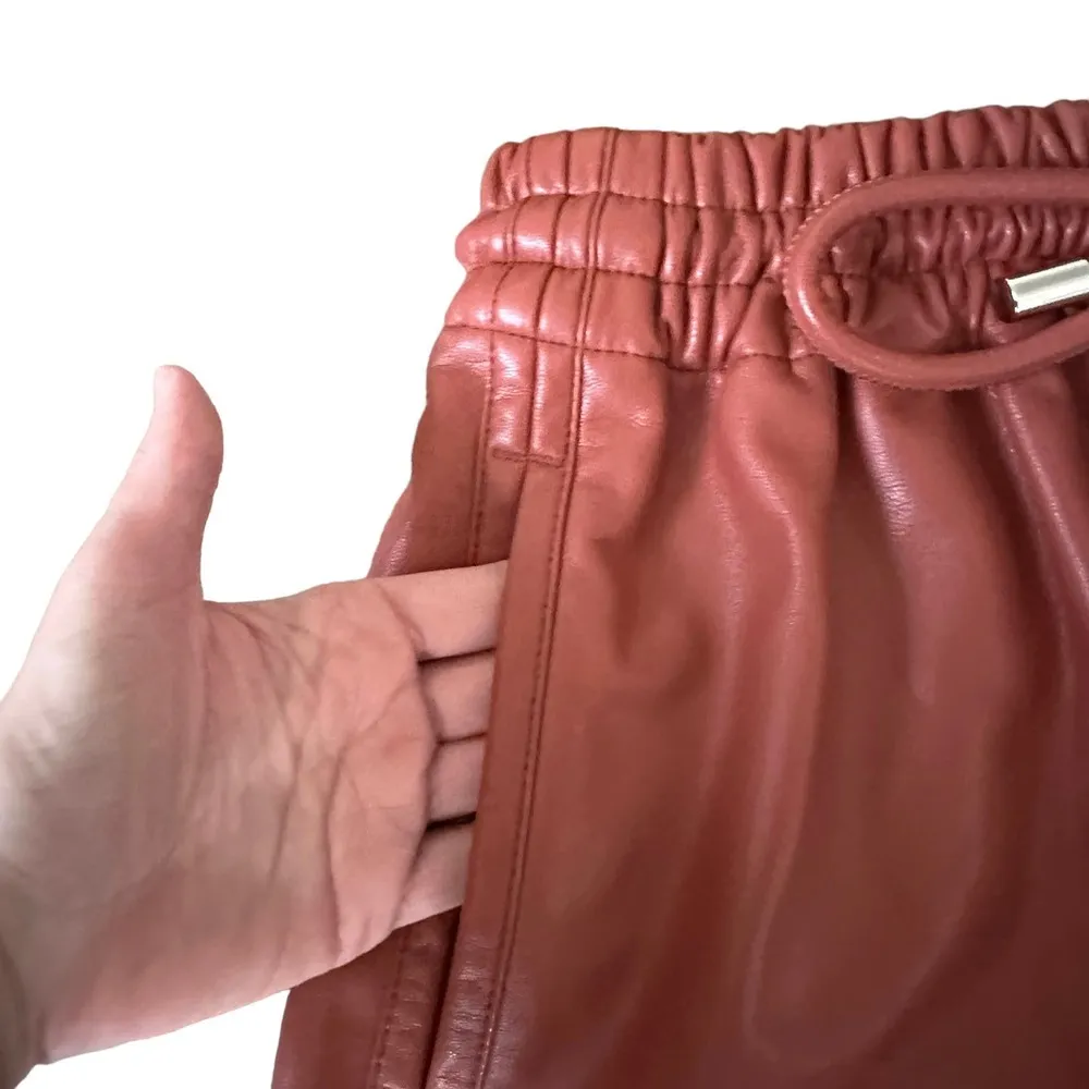 NEW A.L.C Ryder Faux-Leather Shorts Russet - Image 7