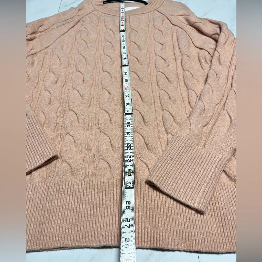 Aerie Pink Unreal Cable Crew Sweater size medium - Image 6