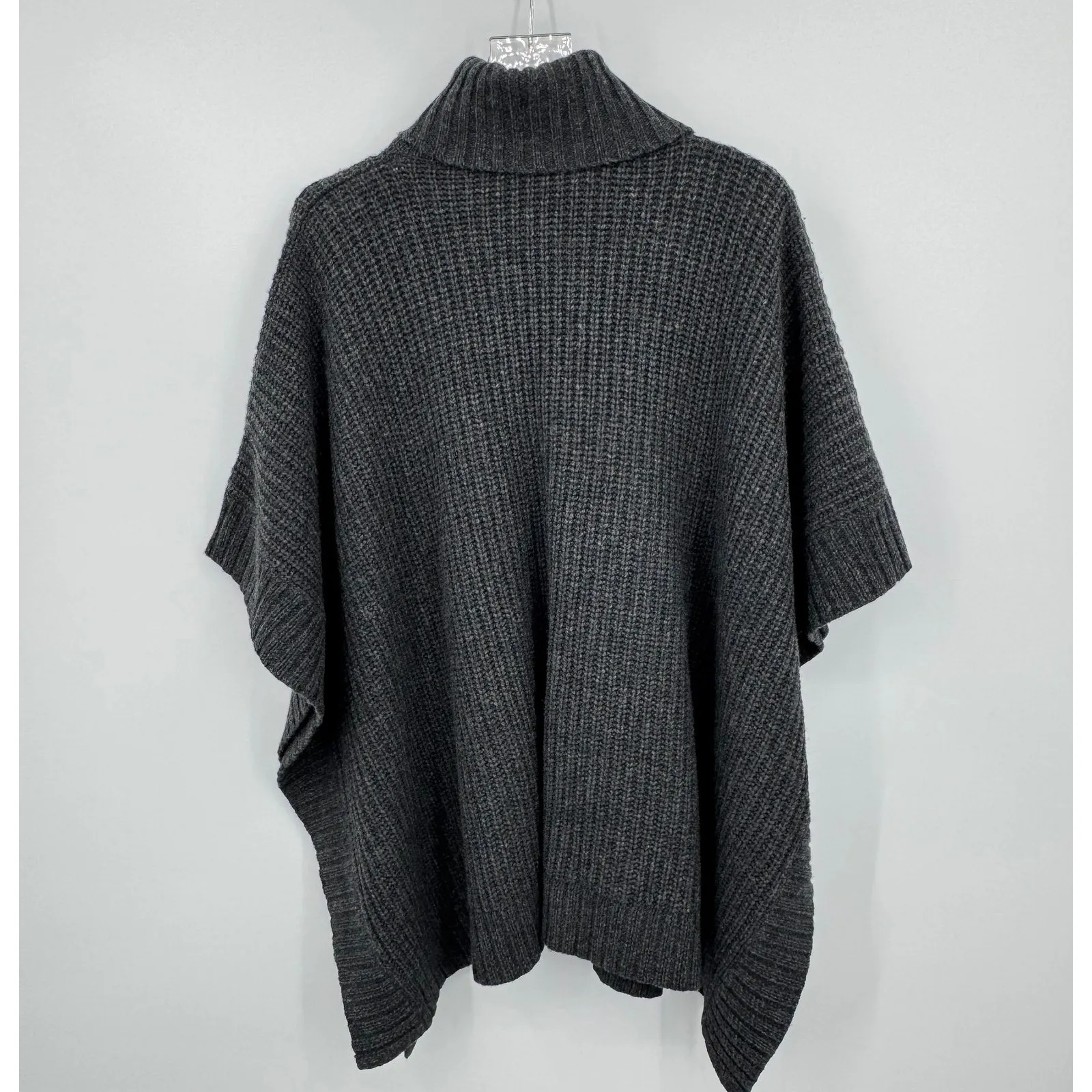 Dillard's poncho sweater womens OS merino wool blend turtleneck rib chunky knit Gray Size undefined - Image 4