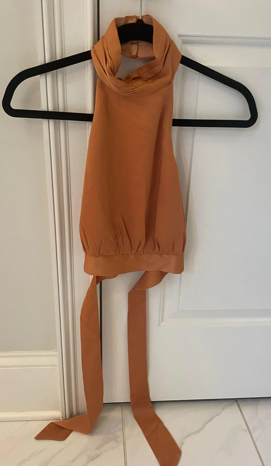 Princess Polly Halter Crop Top - Image 4