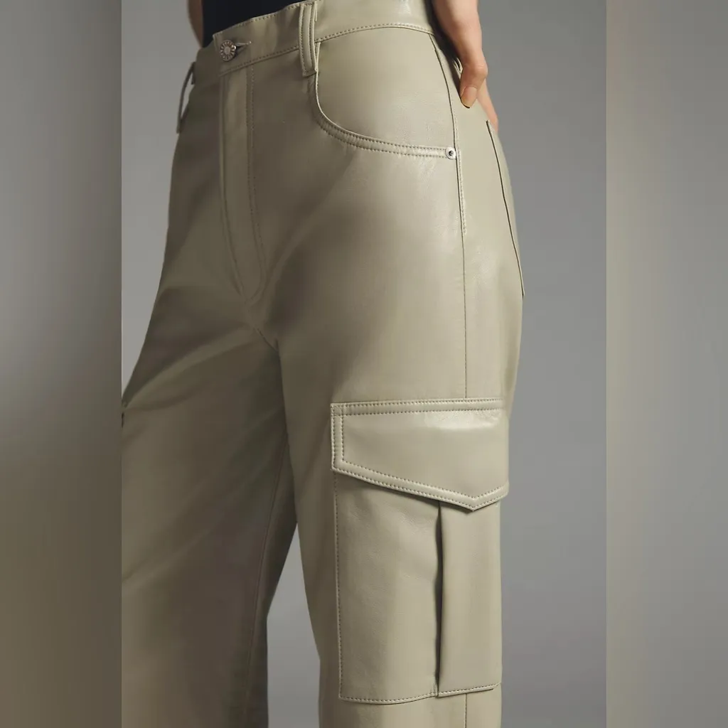 AGOLDE Leather Minka Cargo in Toast - Image 15