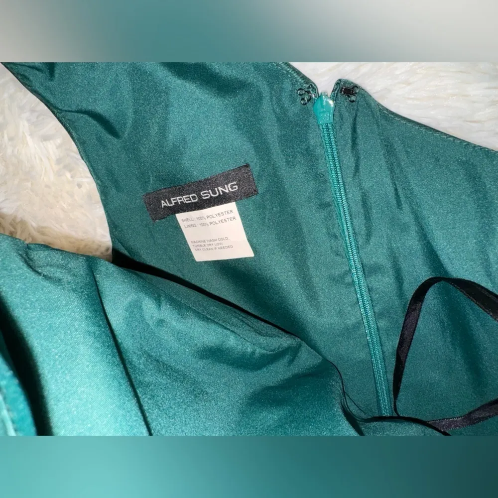 NWOT Alfred Sung Satin Twill One Shoulder A-line Pocket Gown Dress sz 4 - Image 6