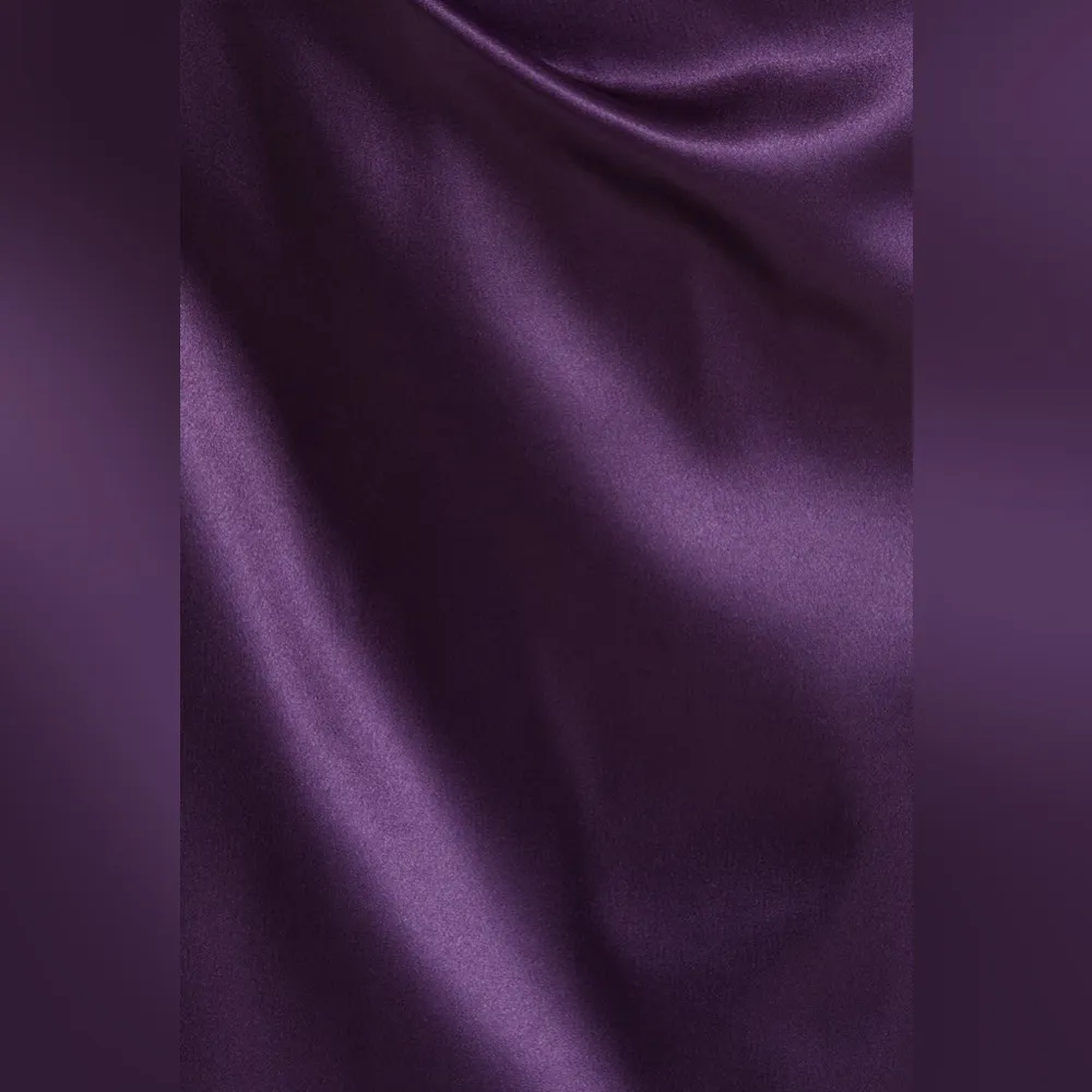 Eliza J Chain Strap Pleated Stain Cocktail Dress, Size 8, $158 - Image 3