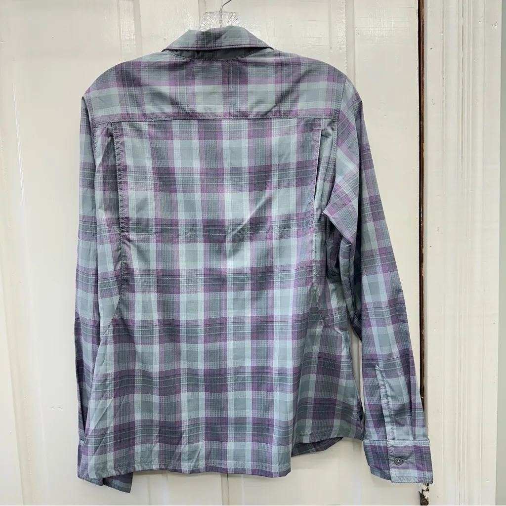 2 Columbia omni-shade long sleeve button down fishing‎ shirts women's medium - Image 13