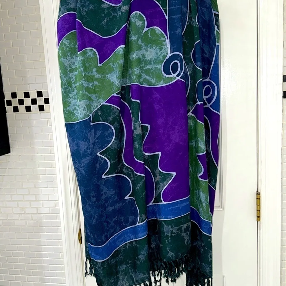 Made in Bali rayon Shawl/wrap. Blue/Green/purple. Fringe. Size 42”by56”. NWOT. Purple - Image 4