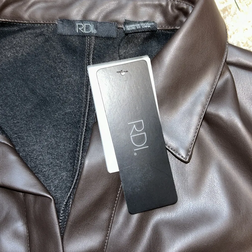 NWT Nordstroms RDI Pleather Top - Image 3