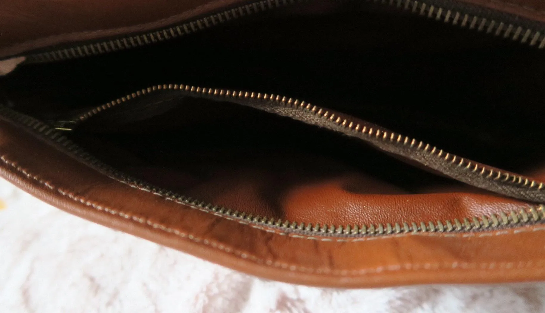 Womens Clutch Handbag - Image 6