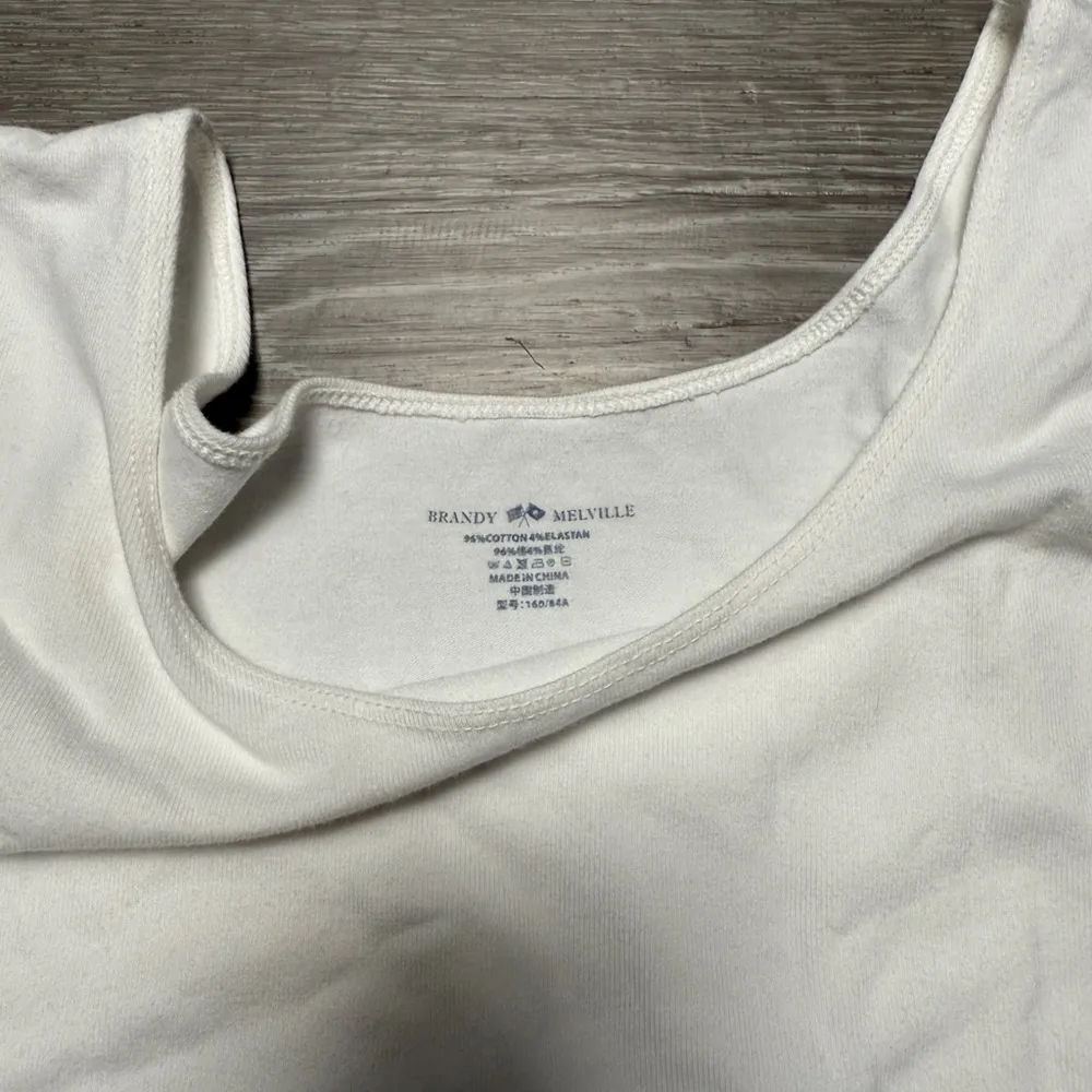 white brandy melville long sleeve cropped shirt - Image 2