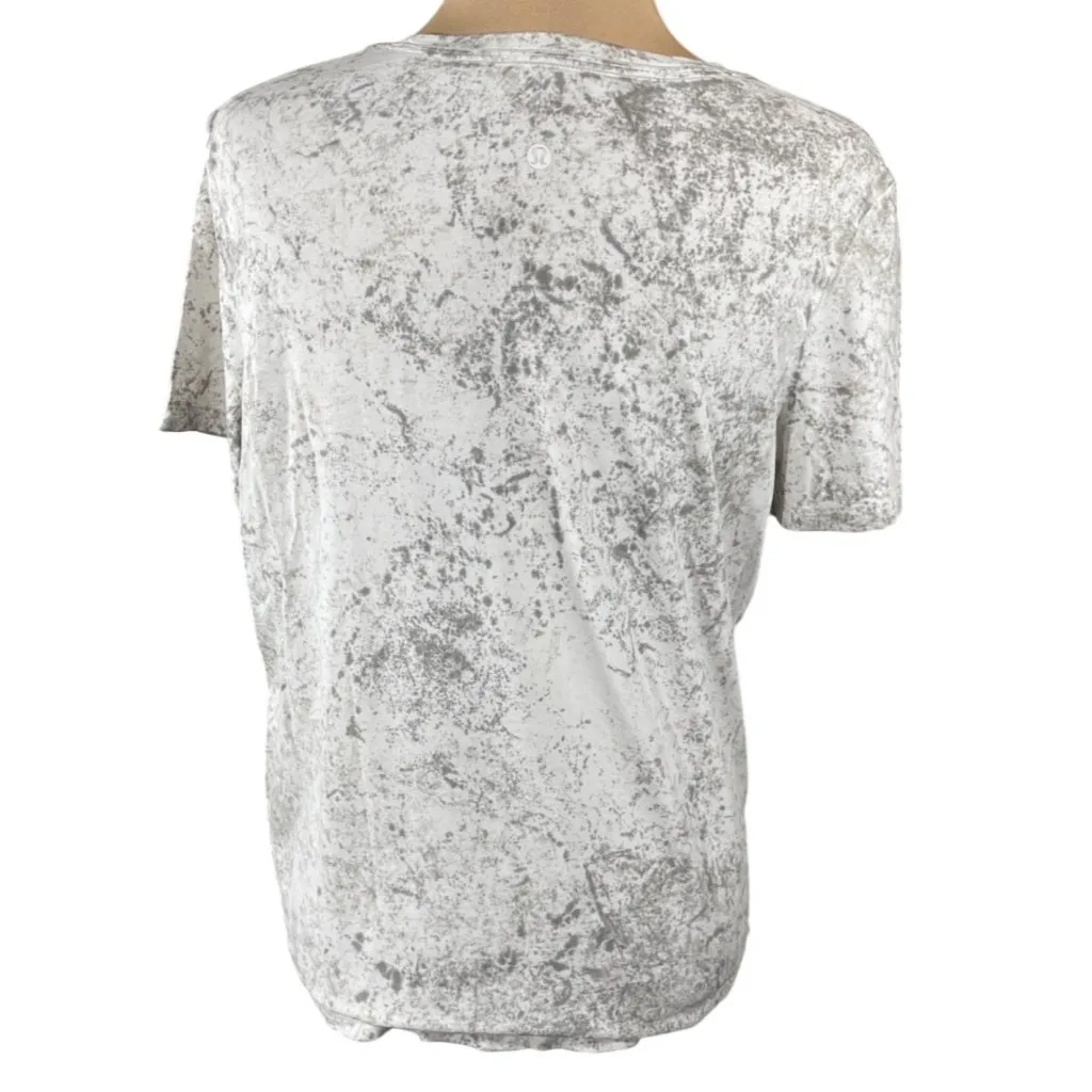 Lululemon All Yours T - Image 3