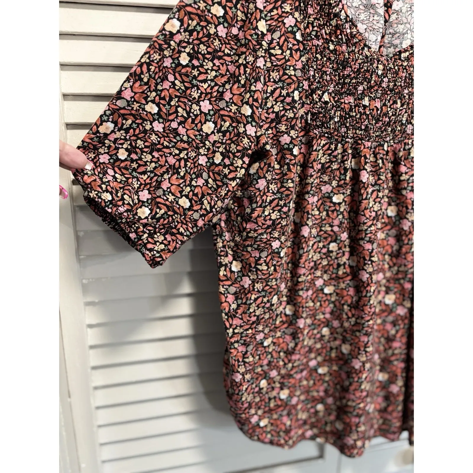 Knox Rose Floral Smocked Short Puff Sleeve Blouse Size‎ Small Keyhole Blk/Pink - Image 4