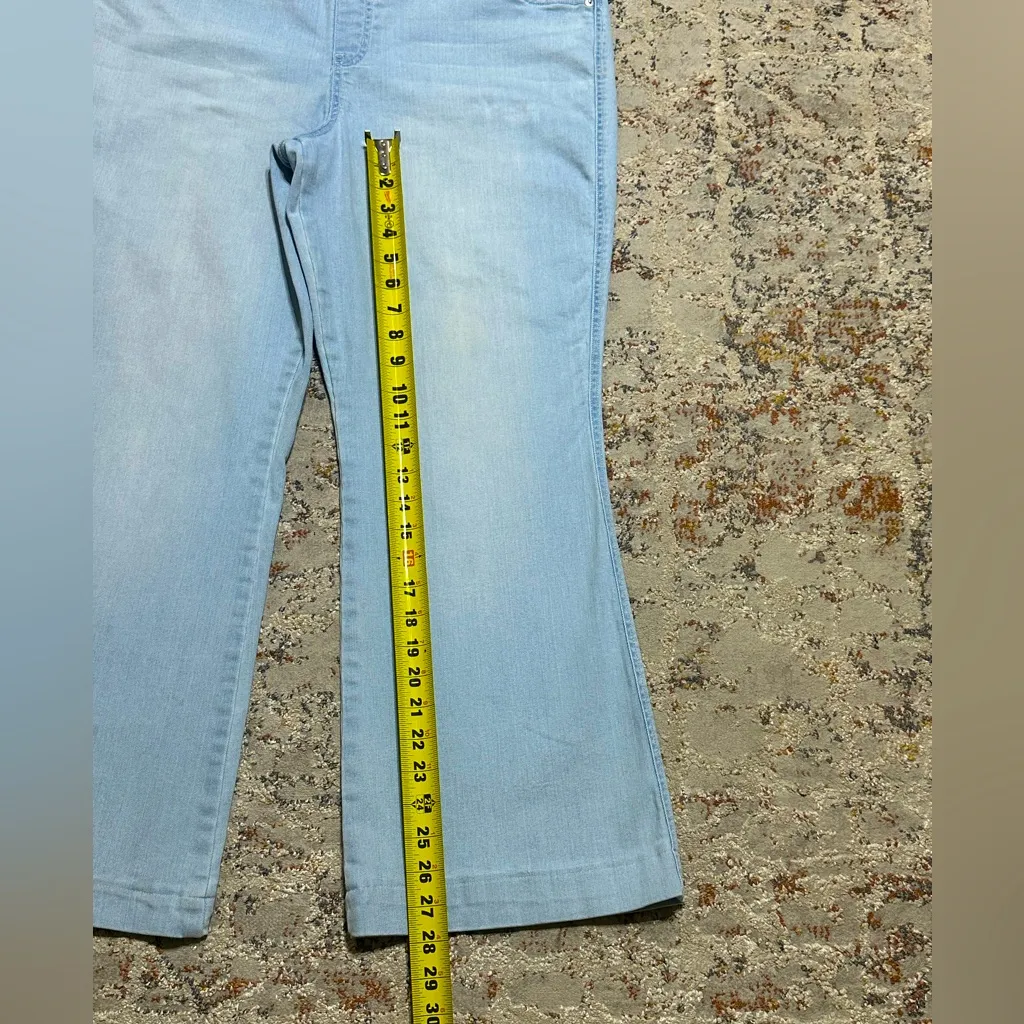 SPANX Light Blue Flared Bootcut pull on Jeans size 2X high waist tummy control - Image 9