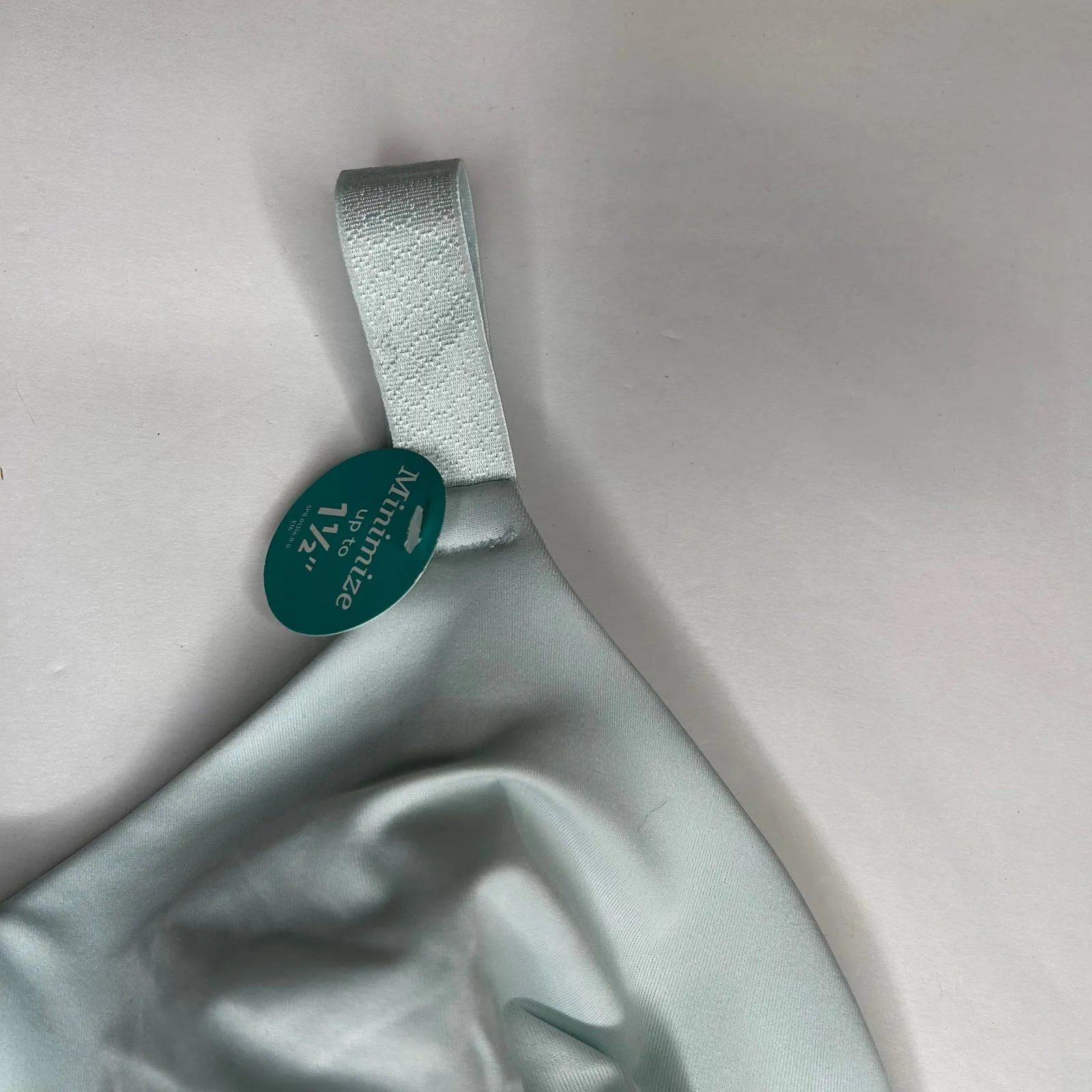 New Vanity Fair light green unlined full coverage bra 40DD - Image 4